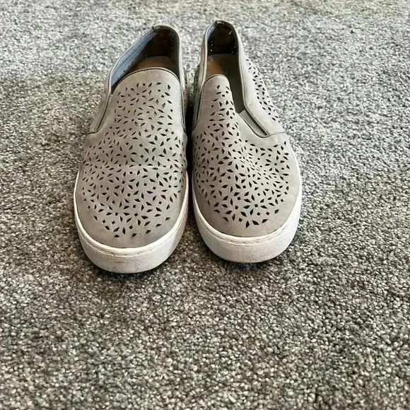 Vionic Splendid Midi Perf Slip-on Sneakers Grey Size 7 - Picture 2 of 9